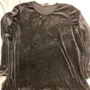 Rochelle Black Dressy Top ~ Size Medium
